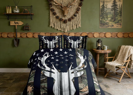 Rustic Deer Boys Bedding Set Queen Size,Deer Antlers Wild Animal Hunting Comforter Set,Army Green Camo Comforter Stars Stripes USA Flag Quilt with 2 Pillowcases, Camping Theme RV Cabin Lodge Decor