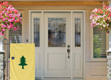 Original Maine State Garden Yard Flag 12x18Inch American Territories ME Yard Banner Vertical Double Sided Polyester Small Flag Patriotic State Celebration Party Outside Decor (Pattern A)