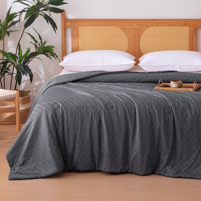 Amazon Basics Cooling Comforter, Soft Lightweight Waffle Weave Blanket for Hot Sleepers, Summer & All Season Bedding to Keep Cool for Night Sweats, 90"x90", Queen, Dark Gray