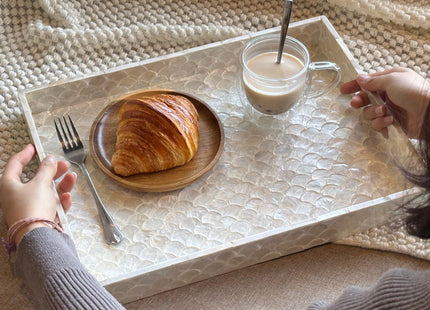 CHI AN HOME 15.8" x 11.8" Capiz Shell Decorative Tray, Coastal Serving Tray