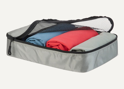 Amazon Essentials 4-Piece Packing Cubes Travel Accessories Set, Space-Saving Luggage Organizer with Double Zipper, Mesh Top Panel, Medium, Gray (Previously Amazon Basics)