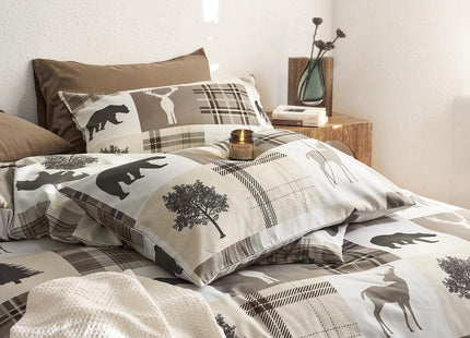 Wake In Cloud - Rustic Comforter Set, Cabin Christmas Lodge Western Country Bear Deer Moose Woodland RV Outdoor Theme, Soft Lightweight Bedding, 3 Pieces, Taupe, Full Size