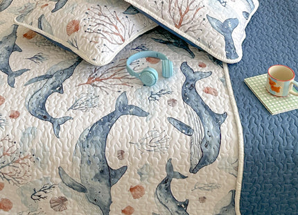 Coastal Quilt Sets Queen Size - Reversible Microfiber Blue Whale Ocean Style Quilts with 2 Shams Soft Lightweight Beach Bedding Nautical Bedspread Coverlet Summer Comforter for All Season