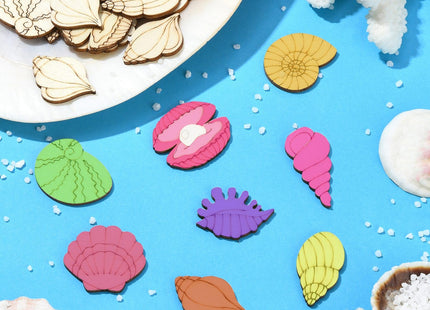 UR URLIFEHALL 200 Pcs Unfinished Wooden Shell Shapes Blank Wood Slices Seashell Wooden Craft Embelishments for DIY Scrapbooking Home Decor