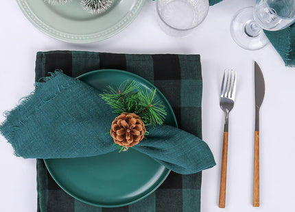 Farmhouse Pine Cone Napkin Rings Set of 4, Rustic Pinecone Napkin Ring Holders, Handmade Serviette Buckles Holder for Thanksgiving Day, Christmas, Fall Decorations (Pinecone)