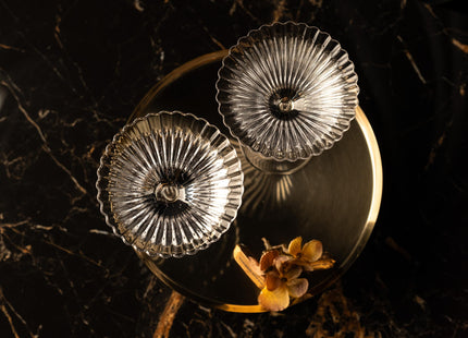 Small 4 oz Venus Seashell Martini Glasses | Set of 2 | Crystal Long Stemmed Cocktail Glassware for Drinking Espresso Martini, Manhattan, Cosmopolitan, Daiquiri, Gimlet and Classic Bar Drinks