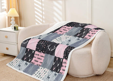 Castle Fairy Rustic Deer Plush Blanket,Pink Plaid Arrow Deer Antler Print Bed Blanket Home Decor Gift,Wild Animals Hunting Patchwork Modern Style Fuzzy Blanket Office Chair, X Size (40 x 50 Inch)