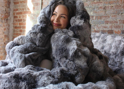 Beary Soft Coma Inducer® Twin Oversized Comforter Set, Glacier Black Bear