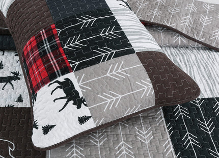 Cozy Line Home Fashions Microfiber True Patchwork Lodge Rustic Cabin Reversible Quilt Bedding Set, Coverlet Bedspread (Moose, Queen - 3 Piece)