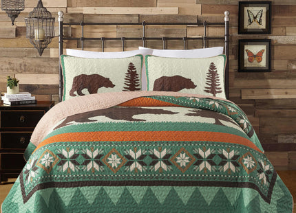 Soul & Lane Snowy Cabin Farmhouse Queen Coverlet Set - Quilt Queen Size with 2 Shams: Nature Camping Bedding, Deer and Bear Quilt Comforter, Lodge Hunter Green and Black Country Coverlet