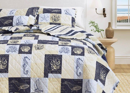 Great Bay Home Coastal Quilt Set - 3-Piece King/California King Size Nautical Patchwork Bedding Set - Lightweight, All-Season, Reversible Bedspread (Coastal Patchwork)