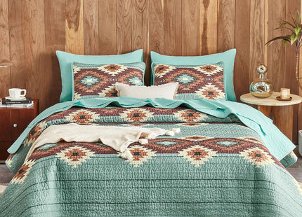 Wake In Cloud - Western Quilt Set, Aztec Southwestern Rustic Farmhouse Country Cabin with Geometric Pattern, Reversible Lightweight Bedspread Coverlet, 3 Pieces