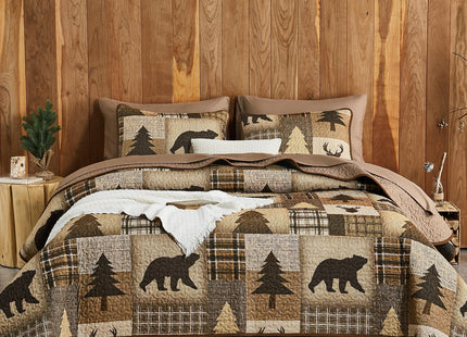 Wake In Cloud - Rustic Quilt Set, Cabin Country Christmas Bear Deer Wildlife Plaid Lodge Western Theme, Reversible Lightweight Bedspread Coverlet, 3 Pieces, Taupe Brown, Queen/Full Size