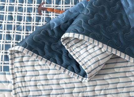 Soul & Lane - Wildlife Fish Quilt Set, Cabin Bedding, Twin with 1 Sham