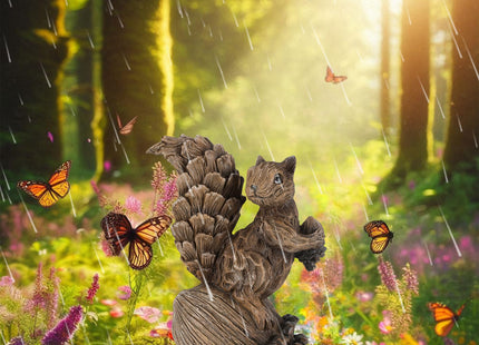 GoGnome Handcrafted Resin Squirrel Figurine on Pinecone - 8'' Woodland Animals Statue for Fall Winter Spring Summer Christmas Decor (Squirrel)