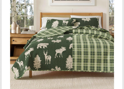 Great Bay Home Lodge Bedspread Twin/Twin XL Size Quilt with 1 Sham. Cabin 2- Piece Reversible All Season Quilt Set. Rustic Quilt Coverlet Bed Set. Rio Ridge Collection (Forest Green)
