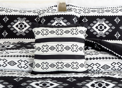 Chezmoi Collection Vista 7-Piece Southwestern Cabin Lodge Comforter Set - Red White Black Gray Grizzly Bear Pinecone Tree Moose Printed Microfiber Bedding, Queen
