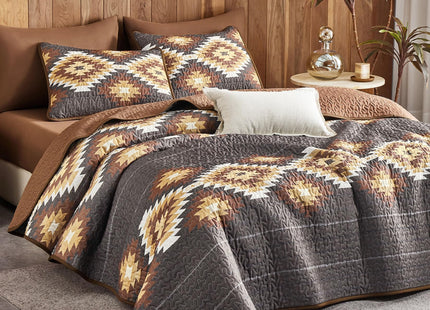 Wake In Cloud - Western Quilt Set, Aztec Southwestern Rustic Farmhouse Country Cabin with Geometric Pattern, Reversible Lightweight Bedspread Coverlet, 3 Pieces, Chocolate Brown, Queen/Full Size