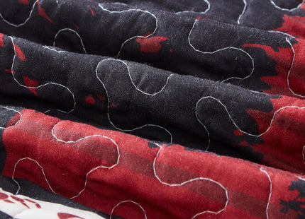 Virah Bella Creekside Bear 3-Piece King Quilt Set - Rustic Cabin Red & Black Bear Lodge Bedding - Lightweight Reversible Microfiber Coverlet & 2 King Shams, 95" x 105"