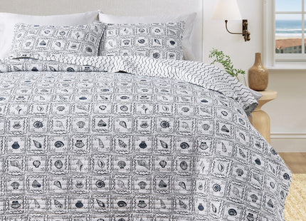 Great Bay Home Coastal Quilt Set - 3-Piece Full/Queen Size Seashell Bedding Set - Lightweight, All-Season, Reversible Bedspread (Seashell Tile)