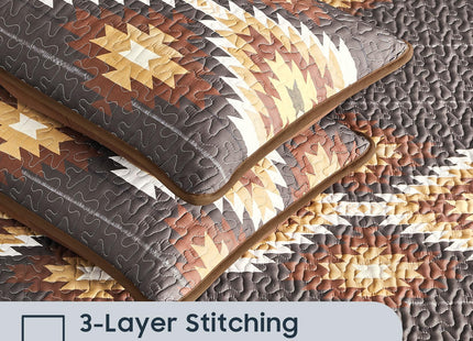 Wake In Cloud - Western Quilt Set, Aztec Southwestern Rustic Farmhouse Country Cabin with Geometric Pattern, Reversible Lightweight Bedspread Coverlet, 3 Pieces, Chocolate Brown, Queen/Full Size
