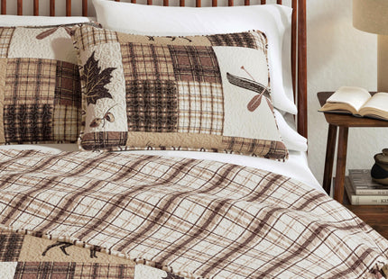 Great Bay Home Lodge Quilt Set - 3-Piece Full/Queen Size Rustic Bedding Set - Lightweight, All-Season, Reversible Bedspread (Deer & Leaf Patchwork)