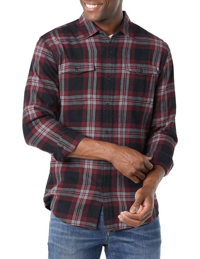 Amazon Essentials Men's Slim-Fit Flannel Long-Sleeve Button Down Shirt with Two Pockets, Black Burgundy Plaid, Medium
