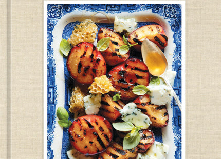 The Lost Kitchen: Recipes and a Good Life Found in Freedom, Maine: A Cookbook