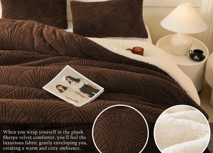 tohrisa Seashell Jacquard Sherpa Comforter Set Warm Cozy Premium Bedding 3 Pieces, Full/Queen Size Geometric Pattern Quilt Comforter with 2 Pillowcases(90"X90" Coffee)