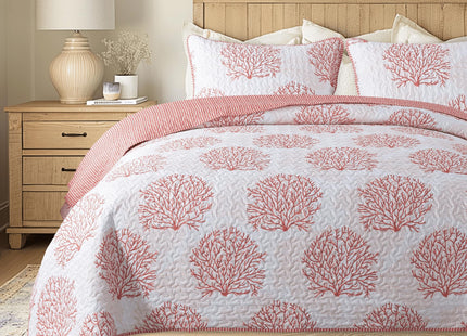 Soul & Lane - Coral Coastal Quilt Set, Beach Bedding, King with 2 Shams