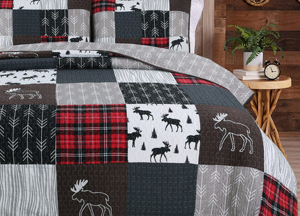 Cozy Line Home Fashions Microfiber True Patchwork Lodge Rustic Cabin Reversible Quilt Bedding Set, Coverlet Bedspread (Moose, Queen - 3 Piece)