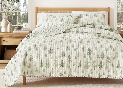Great Bay Home Lodge Quilt Set - 2-Piece Twin/Twin XL Size Rustic Bedding Set - Lightweight, All-Season, Reversible Bedspread (Lodge Trees)