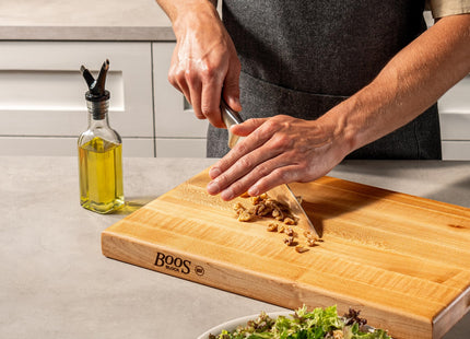 John Boos R-Board Series Rectangular Wooden Maple Cutting Board 18”x12”