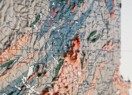 Muir Way Raised Relief Map of Maine 1933 - True 3D Topographic Wall Map with Molded Terrain - Unframed, 22x32