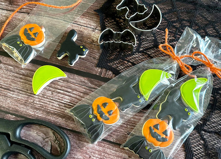 R&M Mini Halloween Cookie Cutters 1.5" - 1.75" - Bat, Pumpkin, Owl, Moon, Cat, Flying Witch - 6-Piece Set