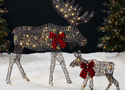 Best Choice Products 2D Moose Family Outdoor 2Pc Christmas Yard Décor, 4ft Lighted Yard Set Prelit All-Weather w/ 125 LEDs, Ground Stakes - Rattan