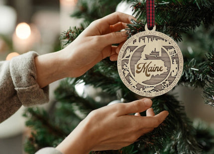 Maine State Highlights Ornament