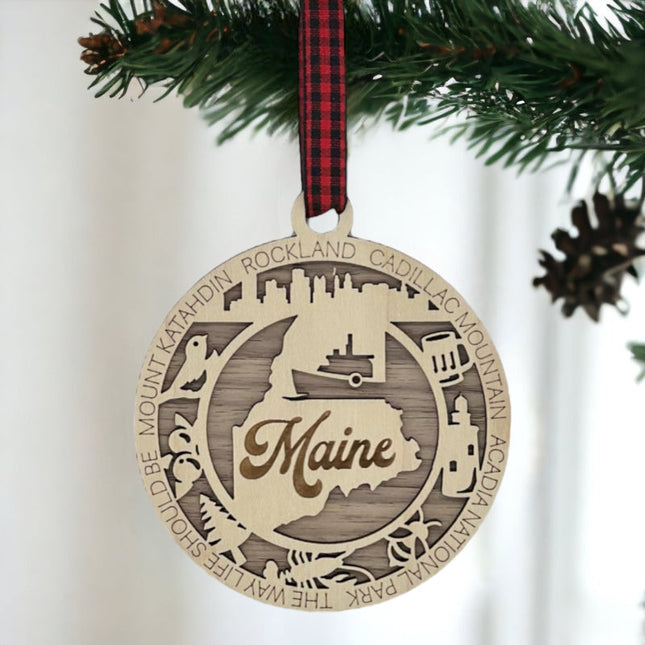 Maine State Highlights Ornament